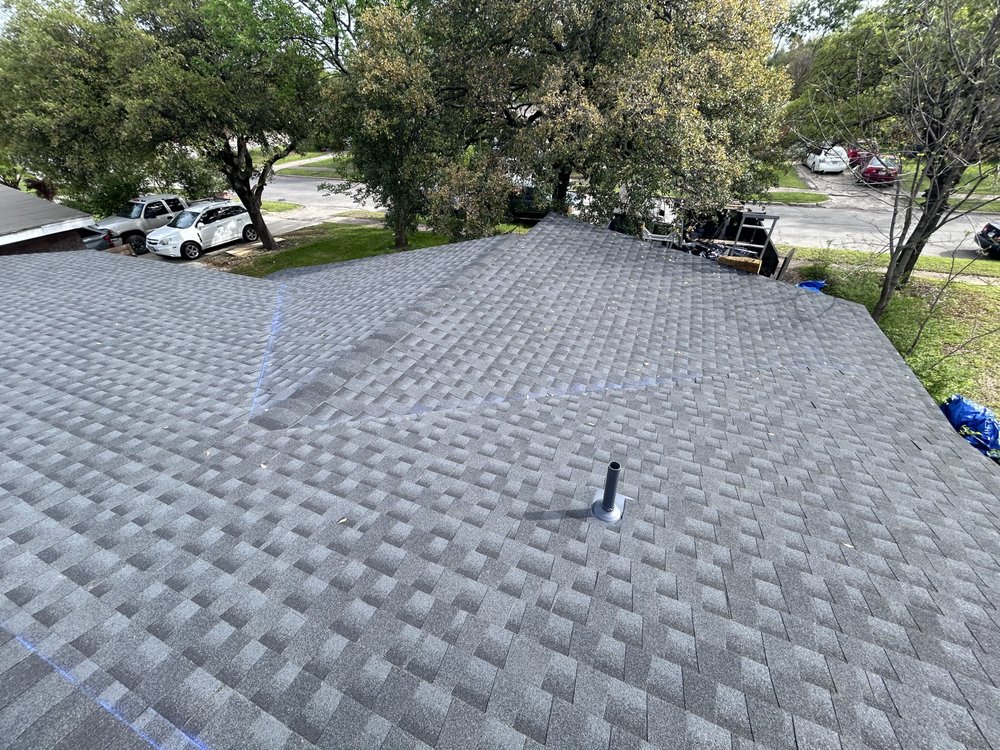 Slide of Guel Roofing