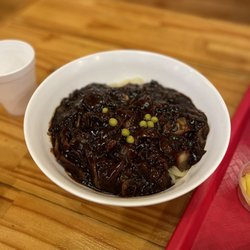 Paik's Noodle - Jajangmyeon Noodle