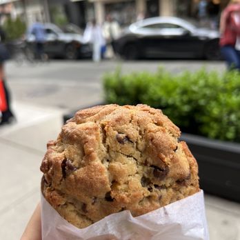 Levain Bakery - NoHo, NYC - Chocolate Chip Walnut Cookie - Bakeries Near Me - New York, New York Levain Bakery - NoHo, NYC - Chocolate Chip Walnut Cookie - Bakeries Near Me - New York, New York