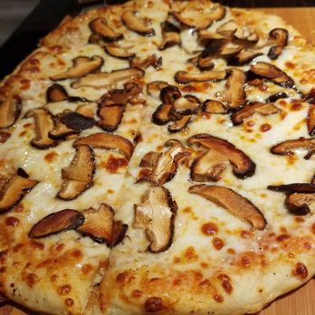 Nomikai - Mushroom pizza - Cocktail Bars Near Me - San Jose, California Nomikai - Mushroom pizza - Cocktail Bars Near Me - San Jose, California