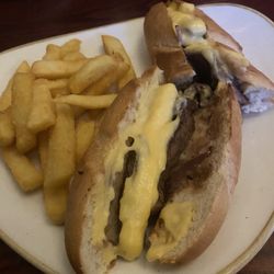 Duke of Wellington - Philly cheesesteak