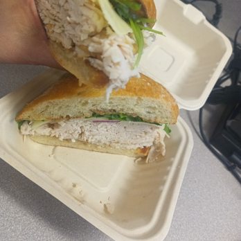 Sandy O's - The Luna sans bacon - Sandwiches Near Me - Portland, Oregon