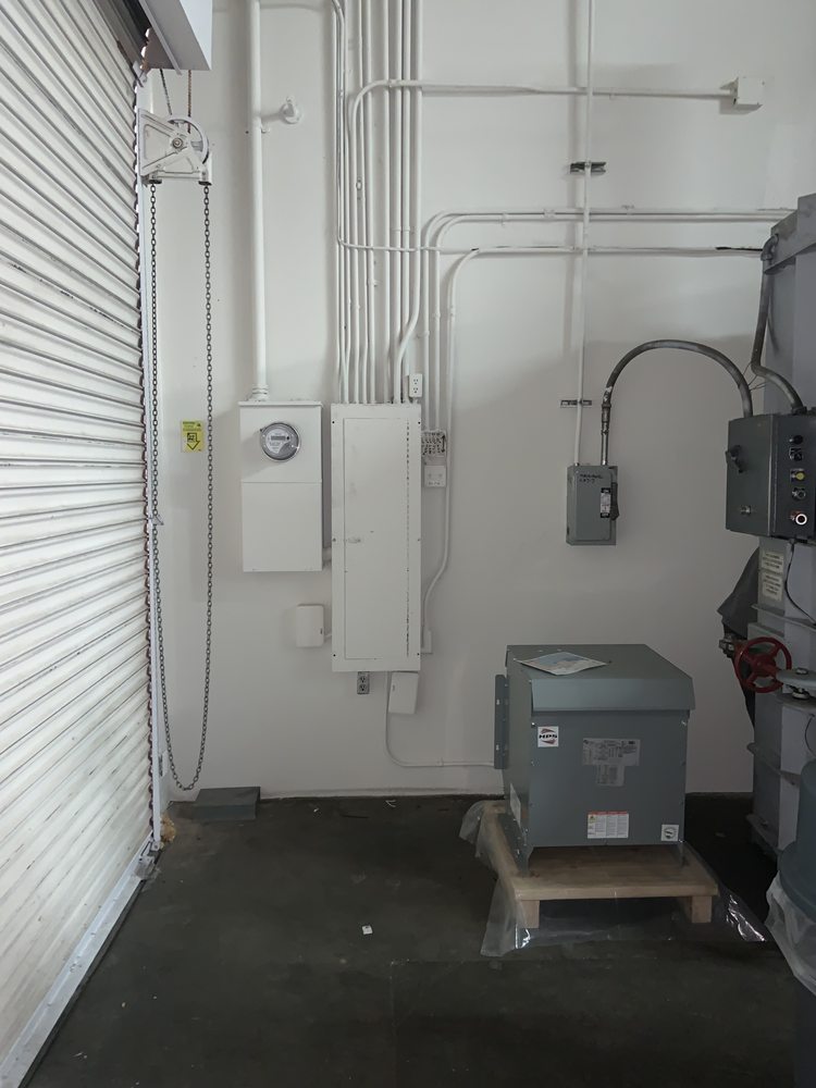 Slide of Romo Electrical Technologies