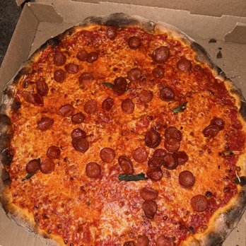Marinas Pizza - Pizza Near Me - Philadelphia, Pennsylvania