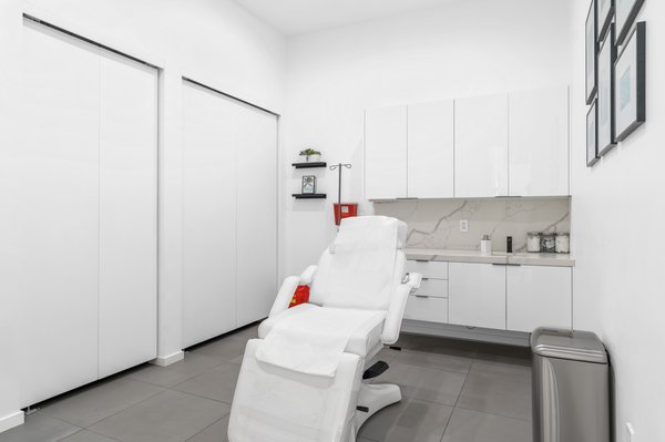 REJUVE - Updated November 2025 - 46 Photos & 54 Reviews - 15301