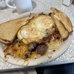 Highland Diner - Breakfast Steak Skillet