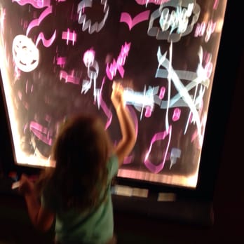 Crayola Experience - "Doodle in the dark" - Amusement Parks Near Me - Orlando, Florida Crayola Experience - "Doodle in the dark" - Amusement Parks Near Me - Orlando, Florida