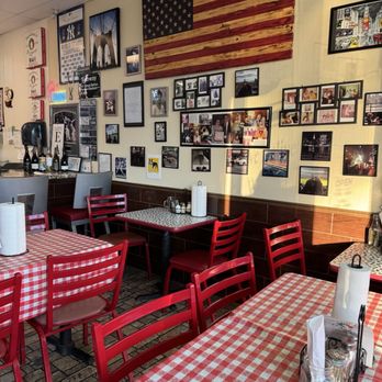 Santina’s Pizzeria - Pizza Near Me - Las Vegas, Nevada