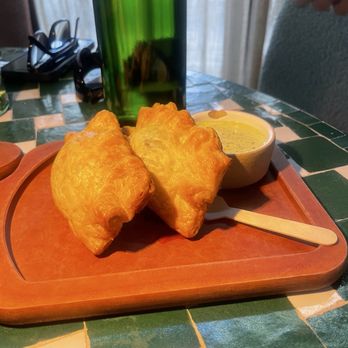 Treehouse Hotel Silicon Valley - Veggie empanadas - Hotels Near Me - Sunnyvale, California Treehouse Hotel Silicon Valley - Veggie empanadas - Hotels Near Me - Sunnyvale, California