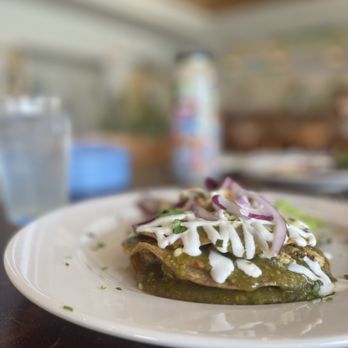 Alta Marea - Green chilaquiles probably the best we've had around. - Breakfast & Brunch Near Me - Sonora, SON Alta Marea - Green chilaquiles probably the best we've had around. - Breakfast & Brunch Near Me - Sonora, SON