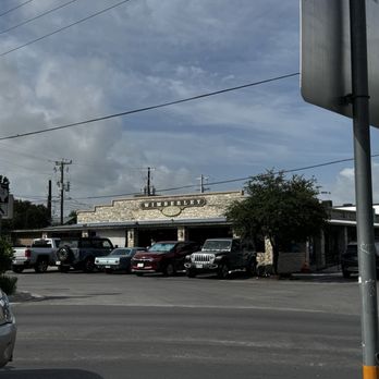 Wimberley Cafe - American Near Me - Wimberley, Texas