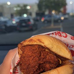 Classic Chicken Sandwich Classic Chicken Sandwich