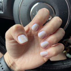 Yessica's Nails & Spa - Gel manicure