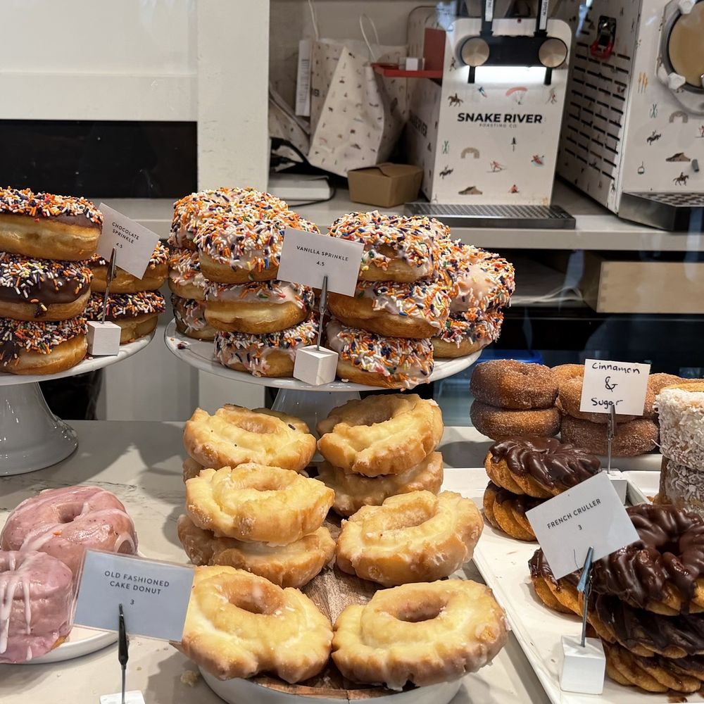Snake River Roasting Company - Donuts - Coffee Roasteries Near Me - Jackson, Wyoming Snake River Roasting Company - Donuts - Coffee Roasteries Near Me - Jackson, Wyoming