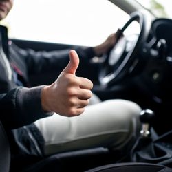 Niagara Airport Transfer - Niagara Falls Private driver for city rides and airport transfers