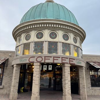 Blüm Coffee Garden - entrance, south division dome - Coffee & Tea Near Me - Greenfield, Wisconsin