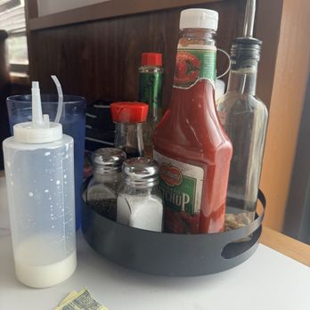 Kaua’i Diner - Saturday breakfast date.Baseball game Waimea - Breakfast & Brunch Near Me - Lihue, Hawaii