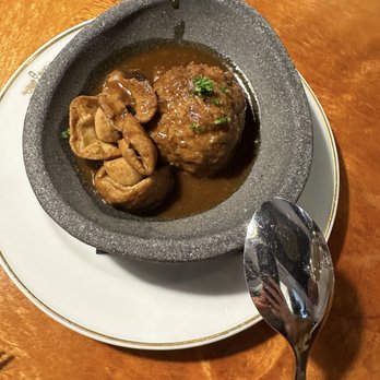 Cañete - Tapas/Small Plates Near Me - Barcelona, B