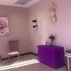De La Shey Lingerie