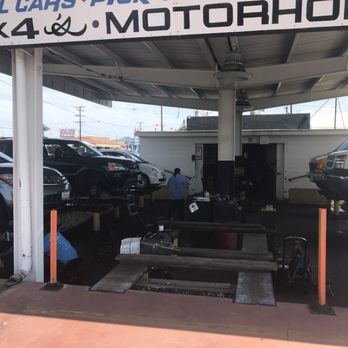 B&D Wheel Alignment - Busy day at B&D - Auto Repair Near Me - Bellflower, California B&D Wheel Alignment - Busy day at B&D - Auto Repair Near Me - Bellflower, California