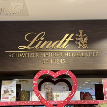 Lindt - Taste so good - definitely made with love!! - Chocolatiers & Shops Near Me - Hamburg, HH