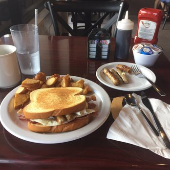 Shelly's Cafe - Breakfast & Brunch Near Me - Tampa, Florida