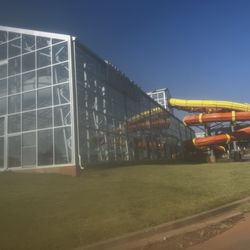 Holiday Inn - Waterpark next door