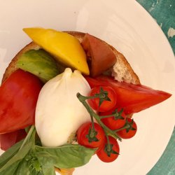 Cabane Bambou - Heirloom tomatoes and mozzarella in a shirt bread bowl. Big portion!