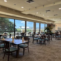 The Pearl - Dining room