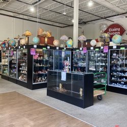 Treasure Marts of Eustis - So much to see.