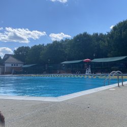 King Farm Community Center - Beautiful pools
