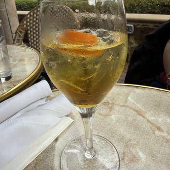 Café Intermezzo - Avalon - Spritzer - Coffee & Tea Near Me - Alpharetta, Georgia