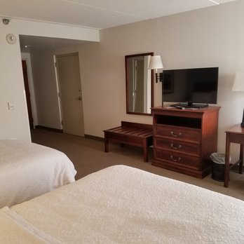 Hampton Inn Clarks Summit - Hotels Near Me - Clarks Summit, Pennsylvania