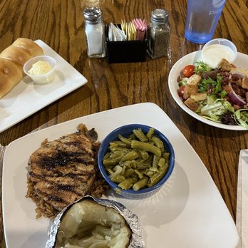 Strikers Steakhouse - Steakhouses Near Me - Lawrenceburg, Tennessee Strikers Steakhouse - Steakhouses Near Me - Lawrenceburg, Tennessee
