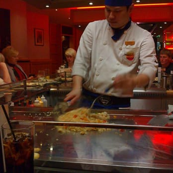 Sapporo Teppanyaki - Superman was serving us tonight and also throws totties at you. 'Open your mouth'! - Japanese Near Me - Glasgow, GLG