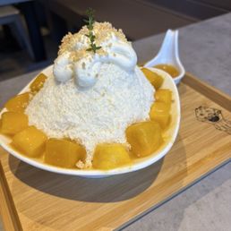 Mango shaved ice cream Mango shaved ice cream