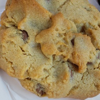 Crumbl - Tatum - Chocolate chip cookie - Bakeries Near Me - Phoenix, Arizona