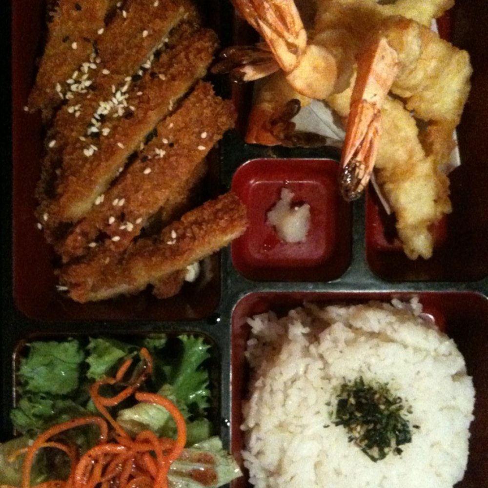 Sunlight Cafe - Shrimp Tempura & Chicken Katsu Combo - Japanese Near Me - Hilo, Hawaii Sunlight Cafe - Shrimp Tempura & Chicken Katsu Combo - Japanese Near Me - Hilo, Hawaii