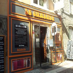 Le Chabada - Un pas de porte qui donne le ton.