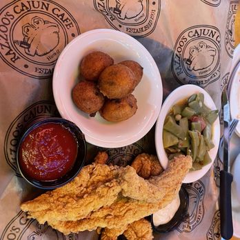 Razzoo's Cajun Cafe - Shrimp & Catfish Combo with Green Beans and Hush Puppies - Cajun/Creole Near Me - Fort Worth, Texas Razzoo's Cajun Cafe - Shrimp & Catfish Combo with Green Beans and Hush Puppies - Cajun/Creole Near Me - Fort Worth, Texas