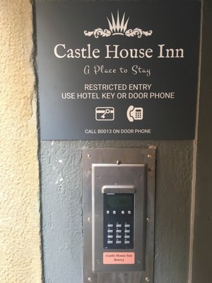 Castle House Inn by null