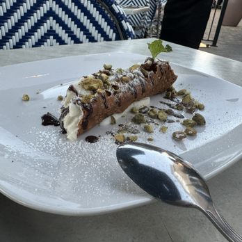 Doppio Zero Concord Veranda - Cannoli - Italian Near Me - Concord, California Doppio Zero Concord Veranda - Cannoli - Italian Near Me - Concord, California