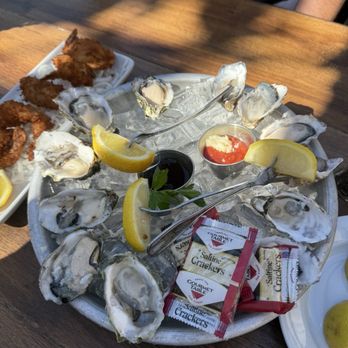 Santa Barbara FisHouse - Dozen oysters - Seafood Near Me - Santa Barbara, California Santa Barbara FisHouse - Dozen oysters - Seafood Near Me - Santa Barbara, California