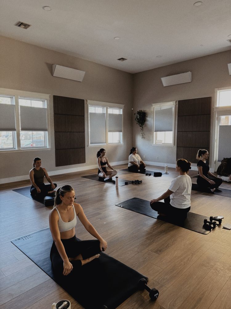 The Well Studio Yoga & Pilates Logo