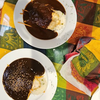 Restaurant Mole Del Rey - Our two plates come with fresh corn tortillas. - Mexican Near Me - Bell, California Restaurant Mole Del Rey - Our two plates come with fresh corn tortillas. - Mexican Near Me - Bell, California