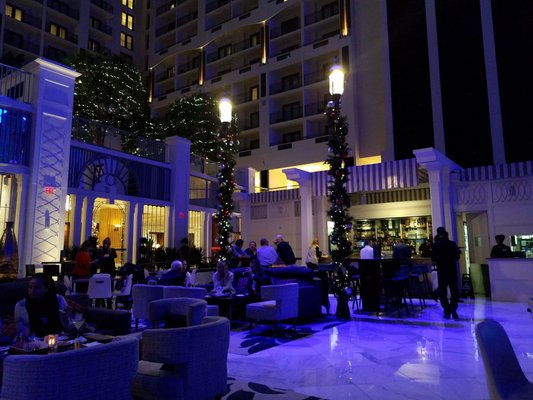 Belvedere Lobby Bar by null