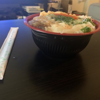 Osumo Poke - Osumo Bowl with Tuna and Wasabi Sauce and Spicy Mayo - Japanese Near Me - Fremont, California Osumo Poke - Osumo Bowl with Tuna and Wasabi Sauce and Spicy Mayo - Japanese Near Me - Fremont, California