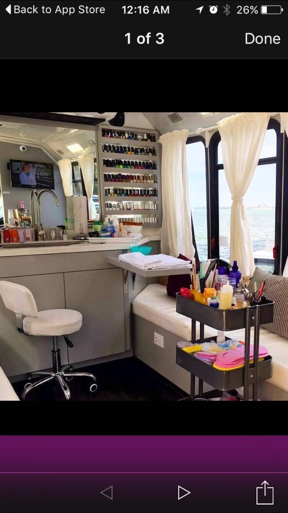 Pretty Nails 2go Logo