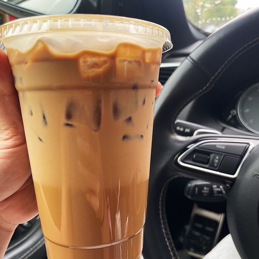 Bánh Mì Lê - iced coffee (Cà Phê Sữa Đá) - Vietnamese Near Me - Quincy, Massachusetts Bánh Mì Lê - iced coffee (Cà Phê Sữa Đá) - Vietnamese Near Me - Quincy, Massachusetts