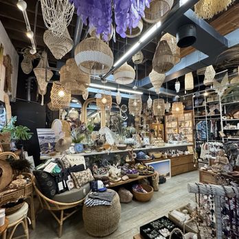 Coco's Trading Post - Spiritual Shop Near Me - Haleiwa, Hawaii
